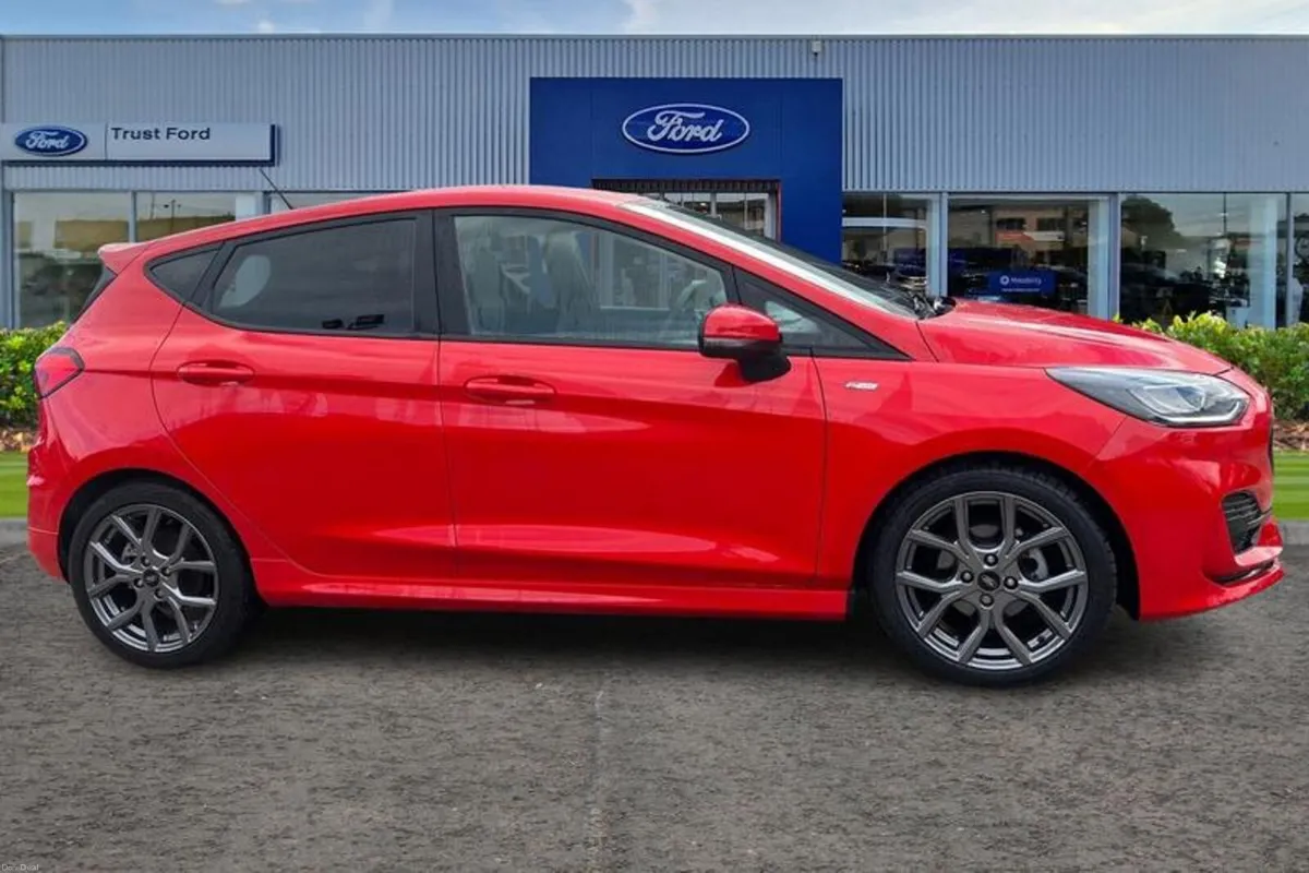 Ford Fiesta 1.0 EcoBoost ST-Line 5dr- Apple Car Pl - Image 3