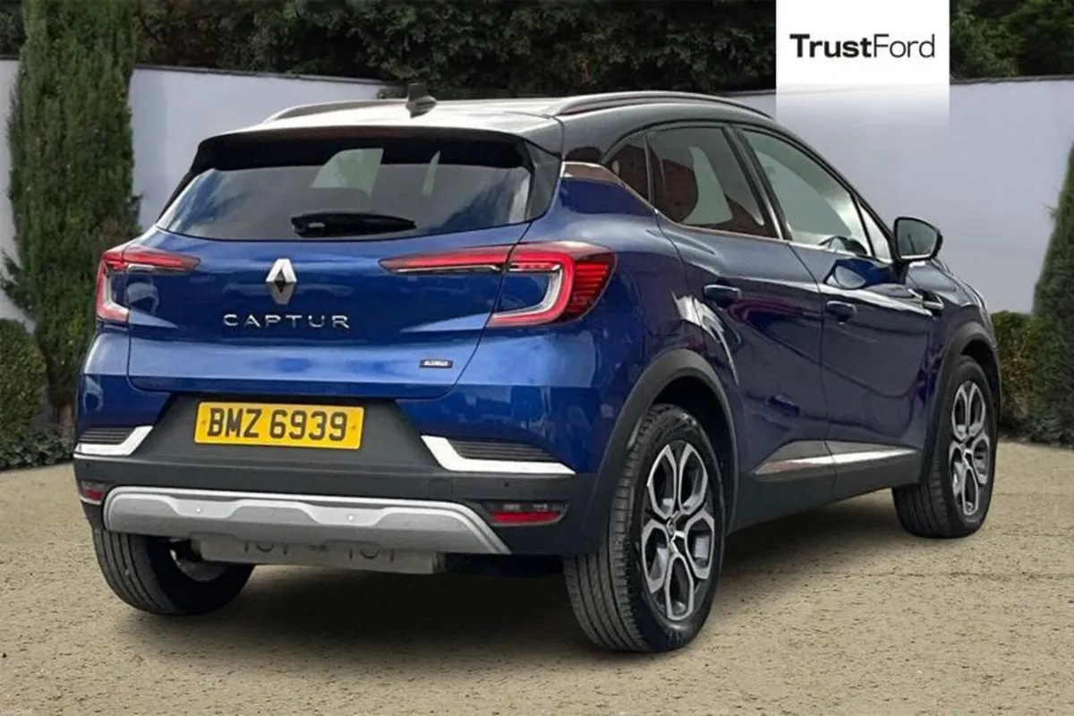 Renault Captur 1.6 E-Tech Plug-in hybrid 160 Techn - Image 4