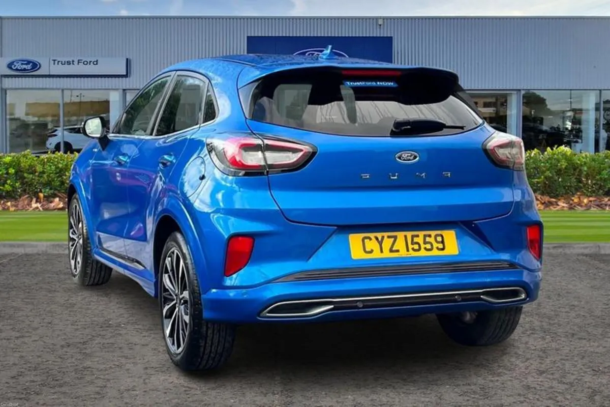 Ford Puma 1.0 EcoBoost Hybrid mHEV ST-Line Vignale - Image 2