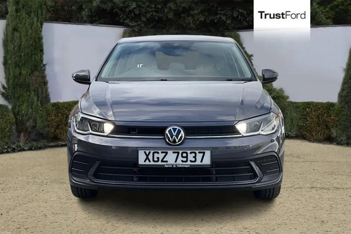 Volkswagen Polo 1.0 TSI Life 5dr DSG - Image 6