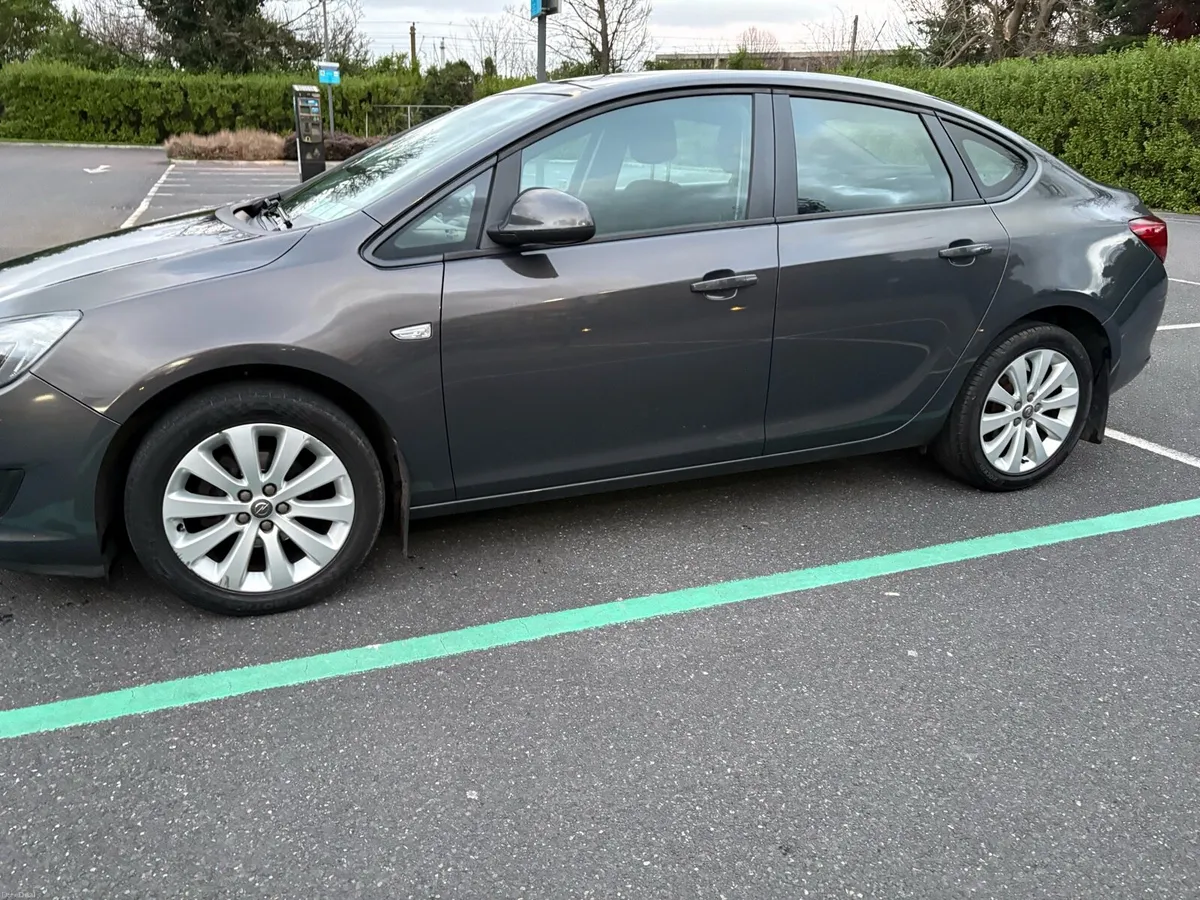 Low Milage Fresh NCT Astra - Image 5