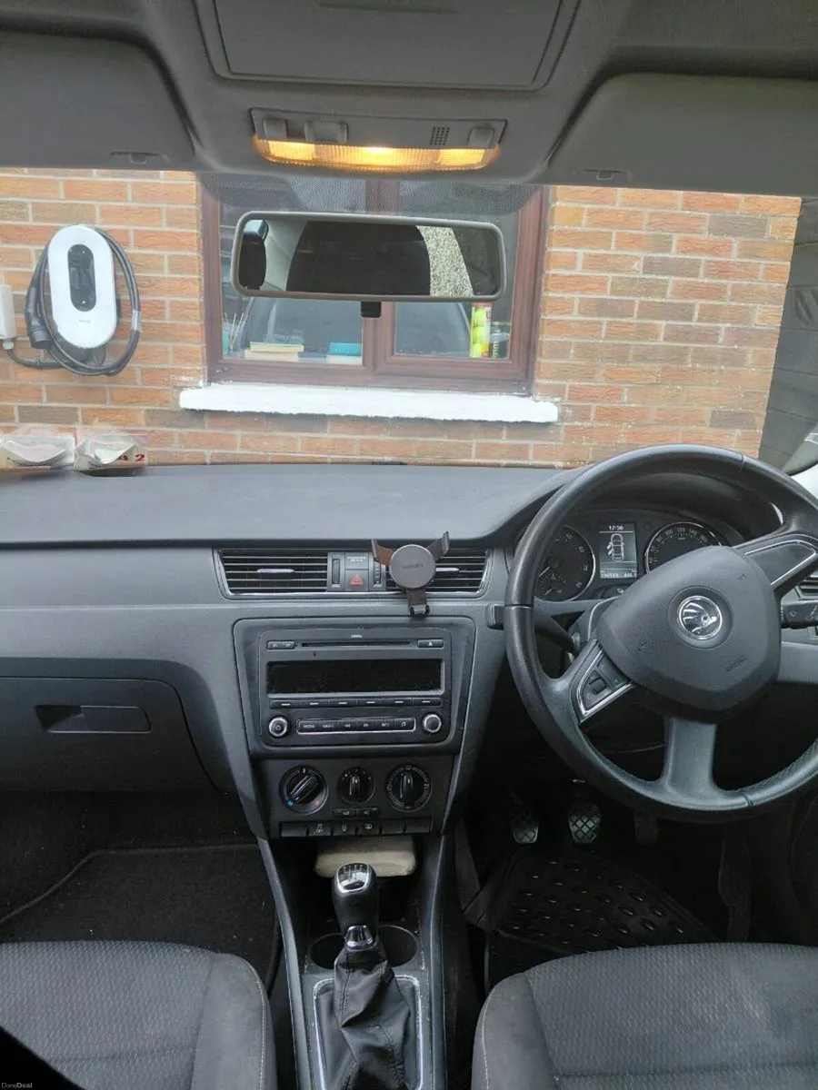 Skoda Rapid - Image 3