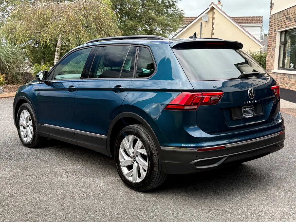 *Panoramic Sunroof* Auto 232 Volkswagen Tiguan! - Image 5