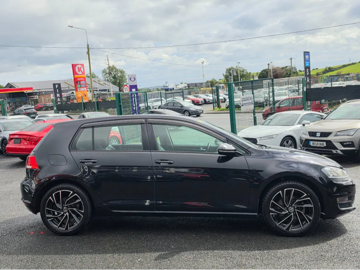 Volkswagen Golf 152 REG 1.4 TSI 1.4 TSI HIGHLINE E - Image 3