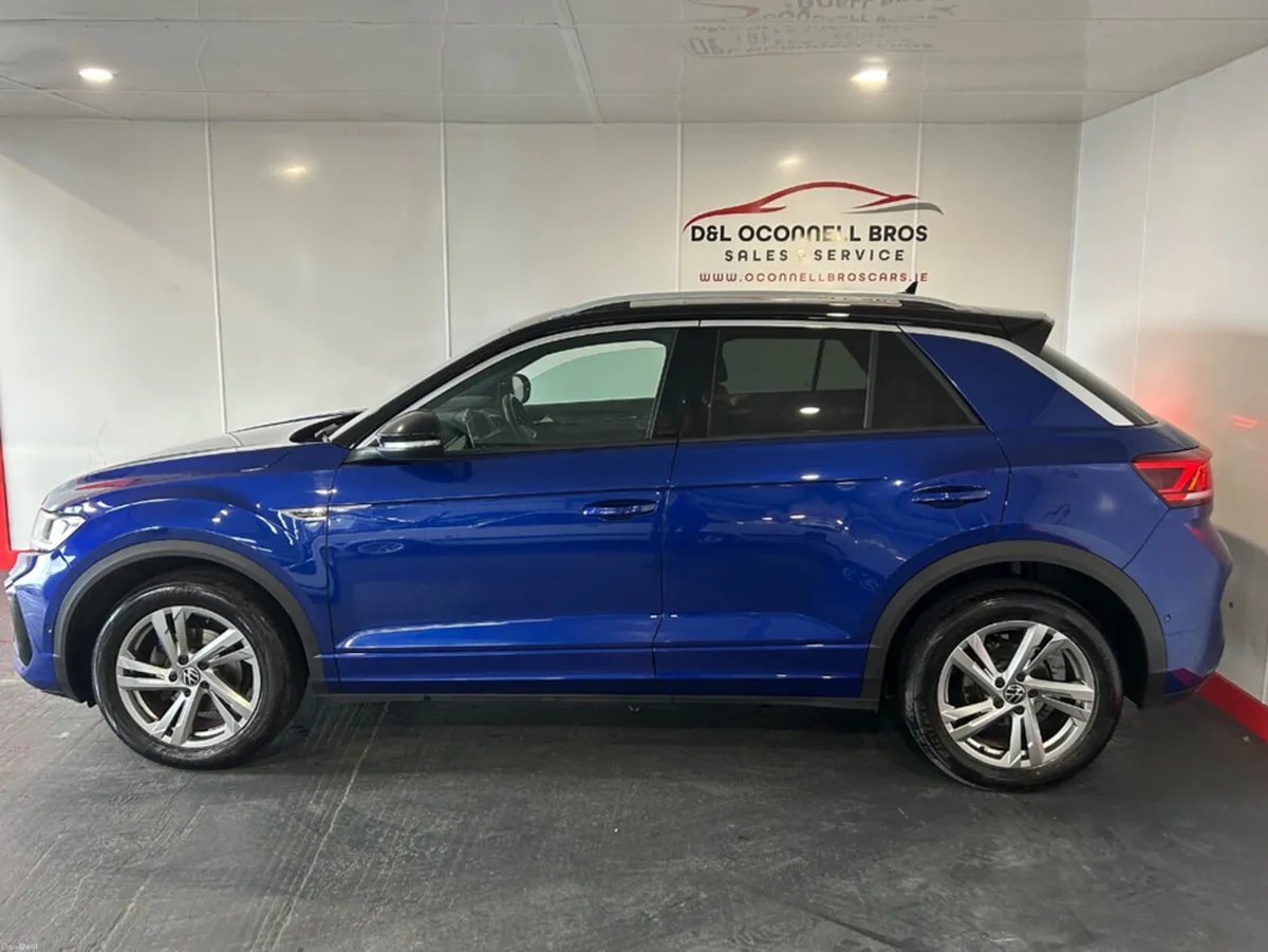 Volkswagen T-Roc R-LINE 2.0 TDI MANUAL 6SPEED FWD - Image 4