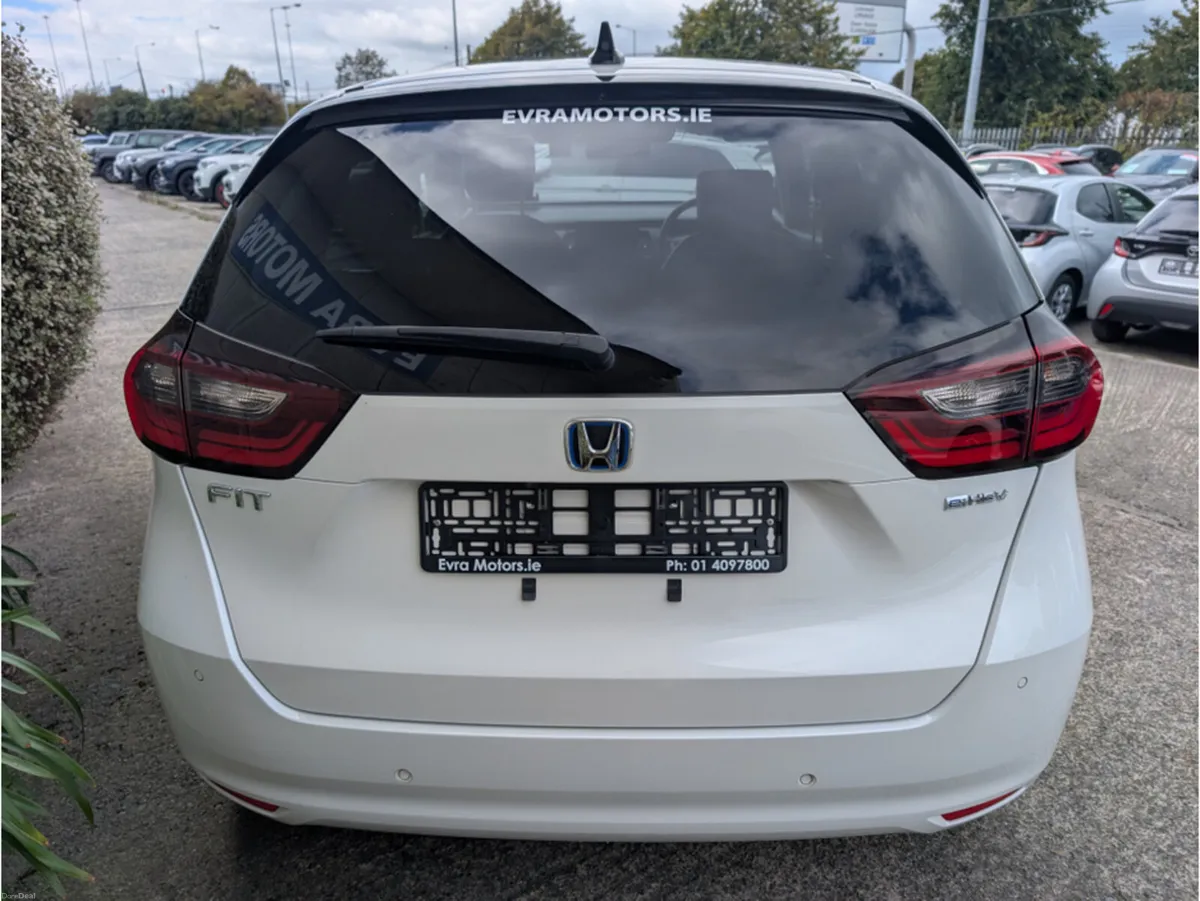 Honda Fit E:HEV HOME AUTOMATIC HYBRID 1.5 PETROL / - Image 6
