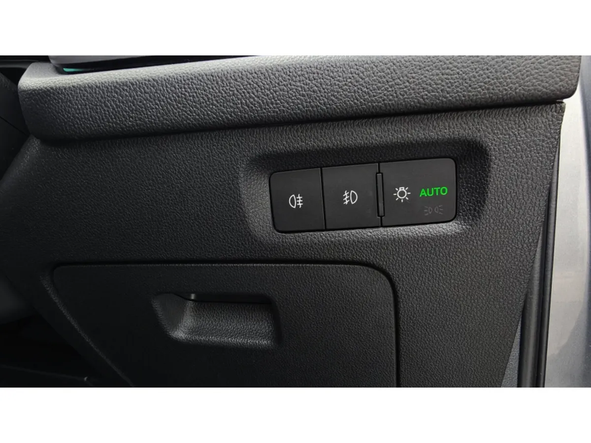 Skoda Octavia AMBITION 2.0tdi 150HP DSG - BRILLIAN - Image 6