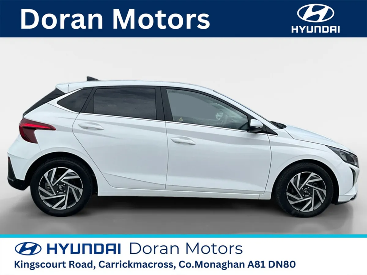 Hyundai i20 DELUXE PLUS AUTOMATIC - Image 4