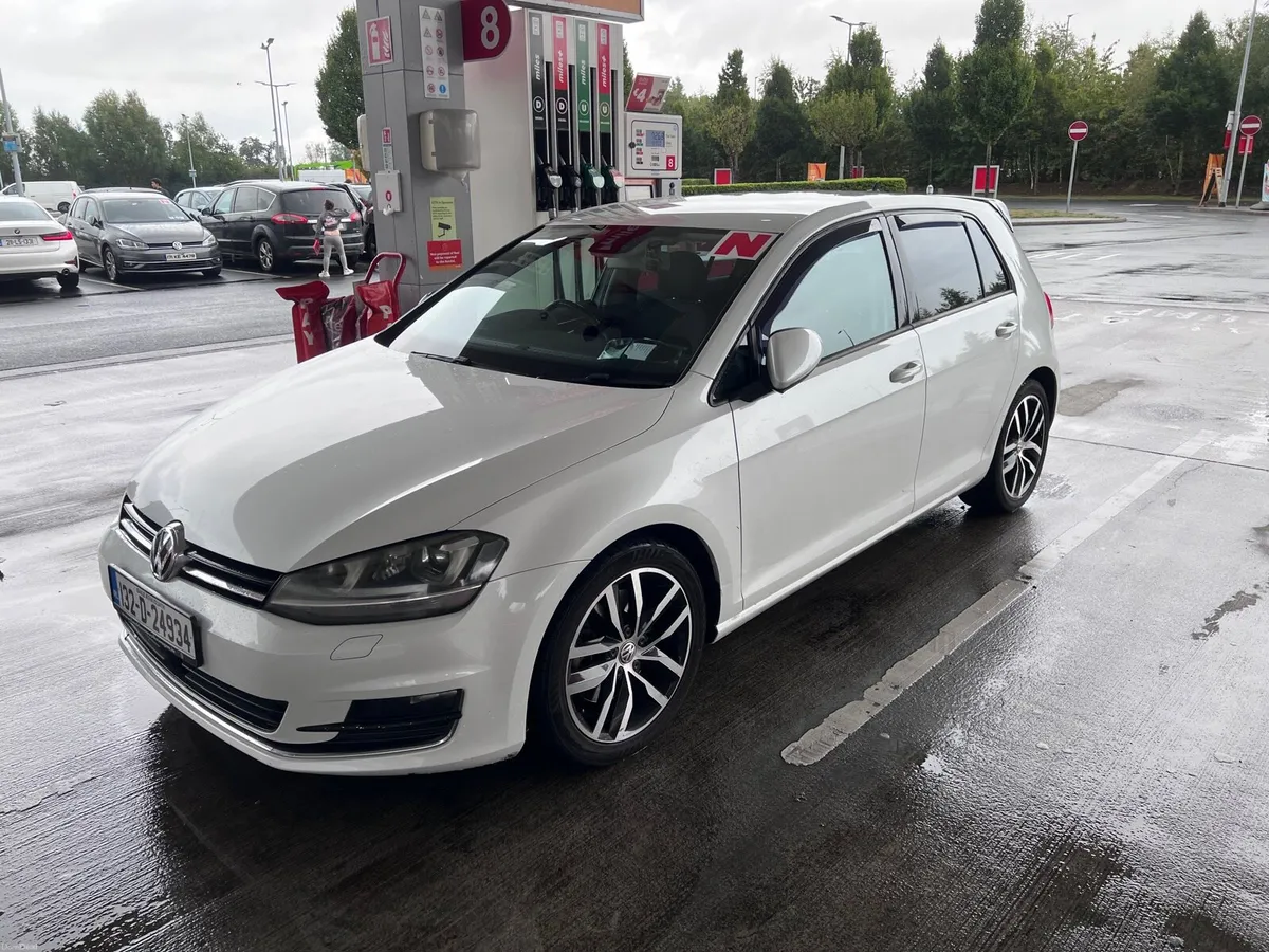 VOLKSWAGEN GOLF 1.4 TSI DSG - Image 5