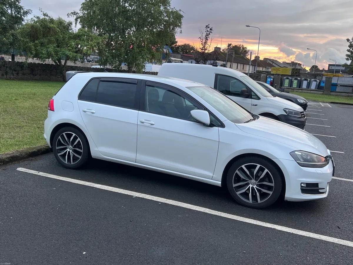 VOLKSWAGEN GOLF 1.4 TSI DSG - Image 6