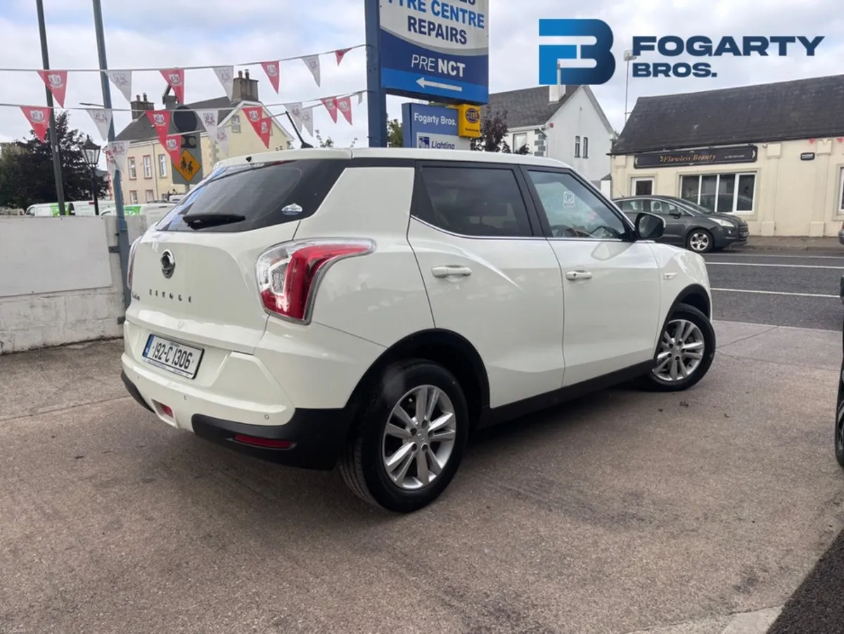 SsangYong Tivoli 2019, ES 1.6 DSL MT 2WD 4DR 5DR - Image 5