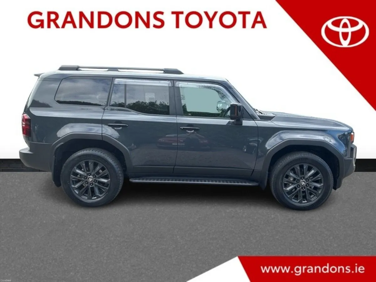 Toyota Land Cruiser PLATINUM PASSENGER - GRANDONS - Image 3