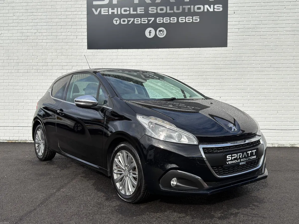 2016 Peugeot 208 1.2 PureTech 82 Allure - Image 2
