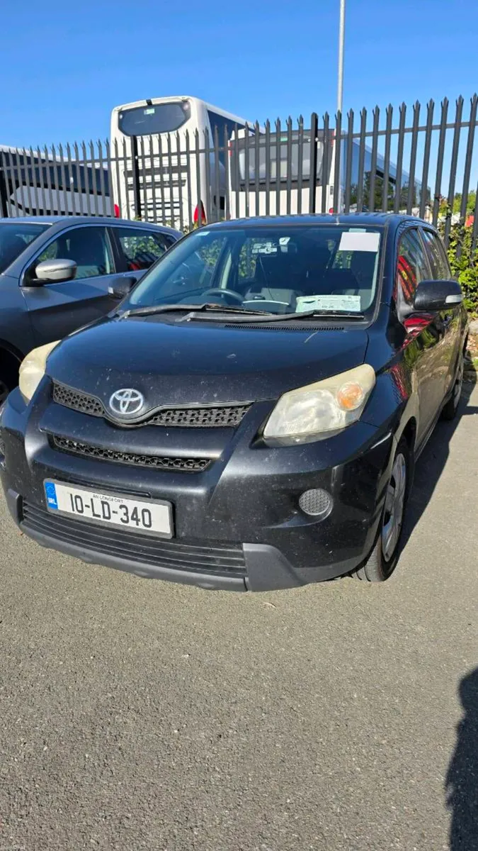 Toyota Urban Cruiser 2010 - Image 2