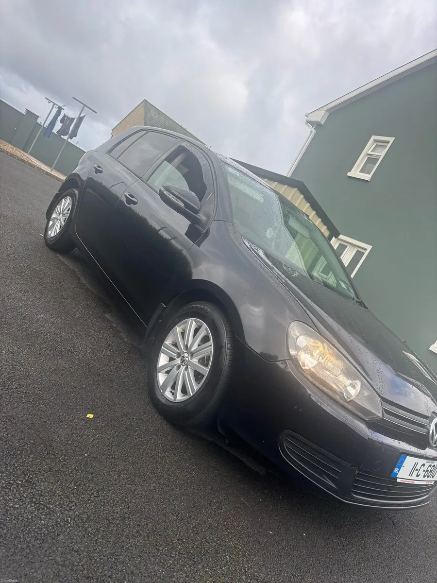 Volkswagen Golf - Image 1