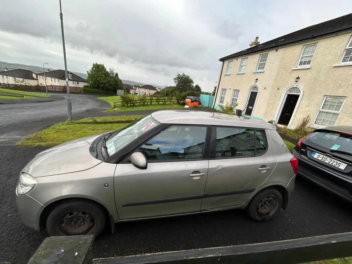 Skoda Fabia 1.2 HTP Petrol - Image 6