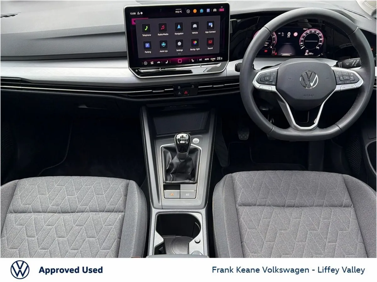 Volkswagen Golf EDITION 75 1.5 TSI 116HP *PANORAMI - Image 2
