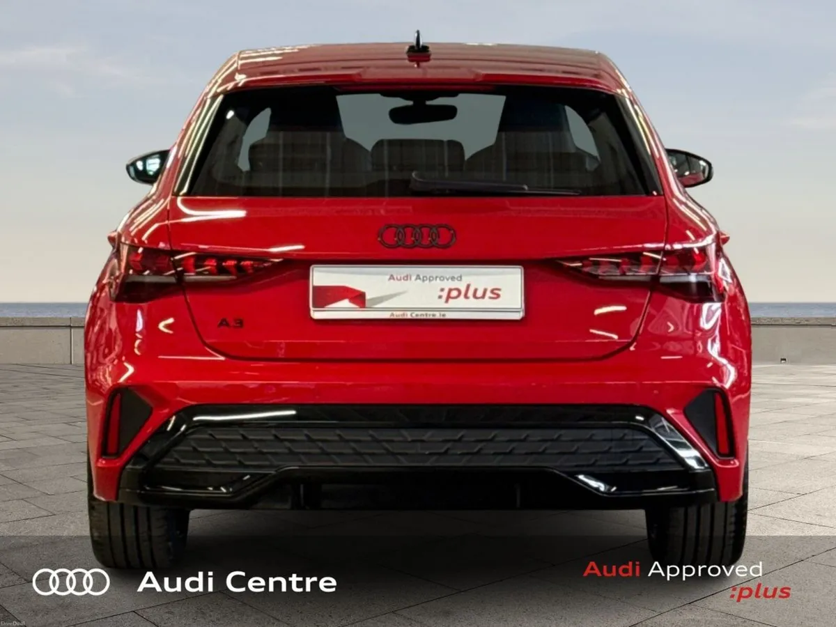 Audi A3 SB 35 TFSI 150HP S-T S LINE - Image 4