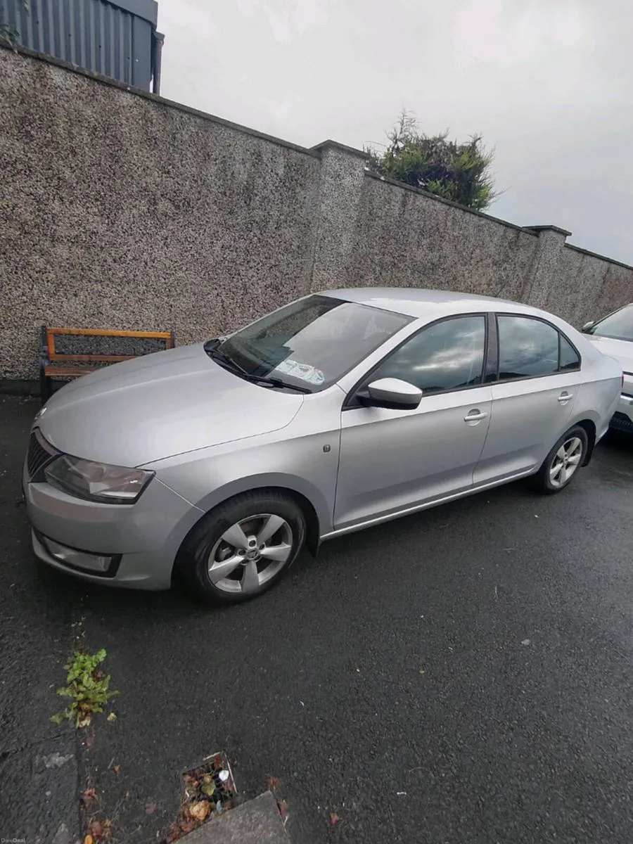 Skoda Rapid - Image 2
