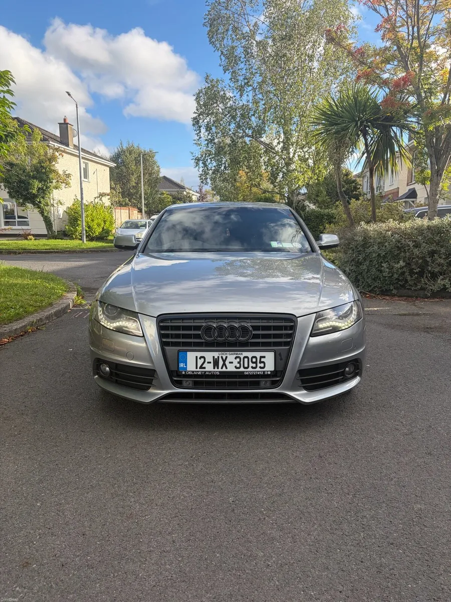 Audi A4 Auto S-Line - Image 2