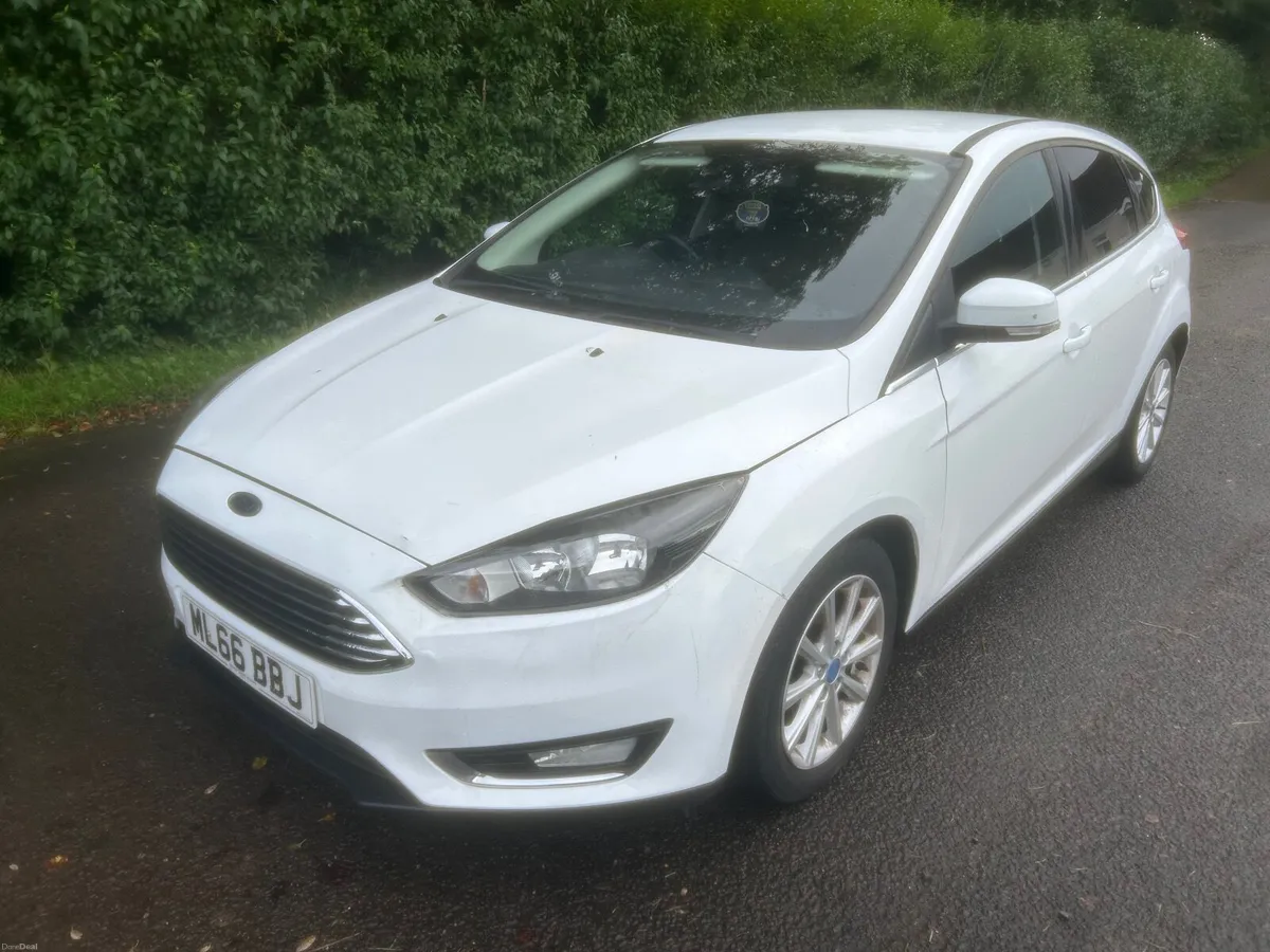 2016 Ford focus 1.5 tdci only 73000 miles titanium - Image 3