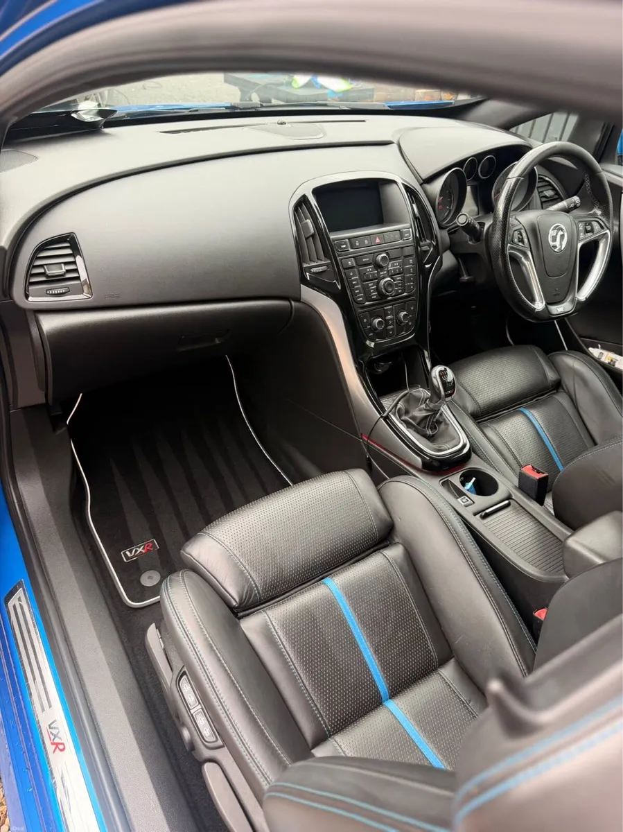 2014 vauxhall astra vxr 276bhp - Image 5