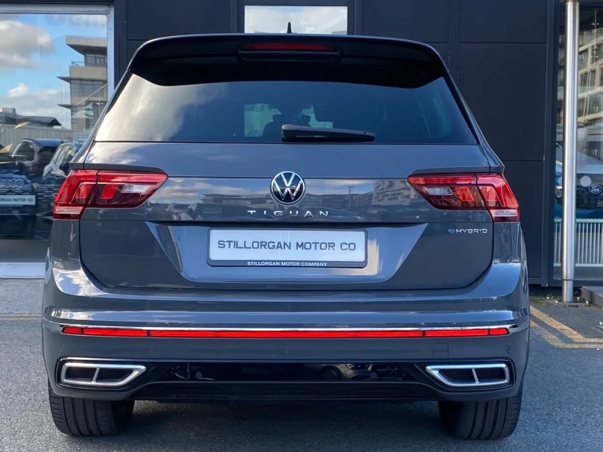 Volkswagen Tiguan R-Line Auto (PHEV) - Image 6