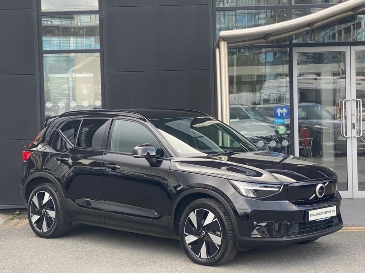 Volvo XC40 Dark Plus Recharge Auto EV - Image 1