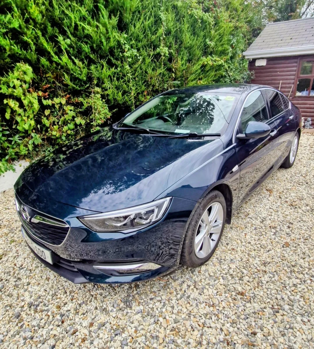 Opel INSIGNIA Grand Sport Elite 1.5 140PS 5 DR - Image 3