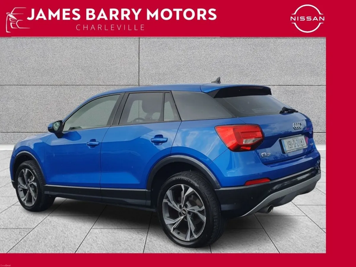 Audi Q2 SE 30 TFSI // - Image 3