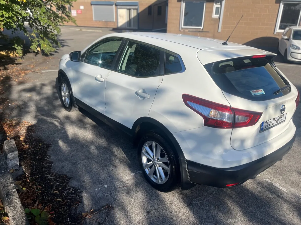 Nissan Qashqai 2014 - Image 2