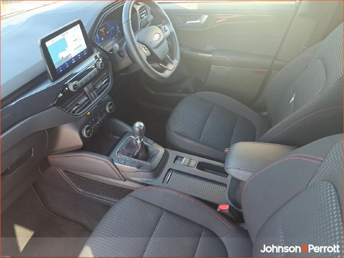 Ford Kuga 1.5 Diesel ST-Line I LOW MILEAGE - Image 3