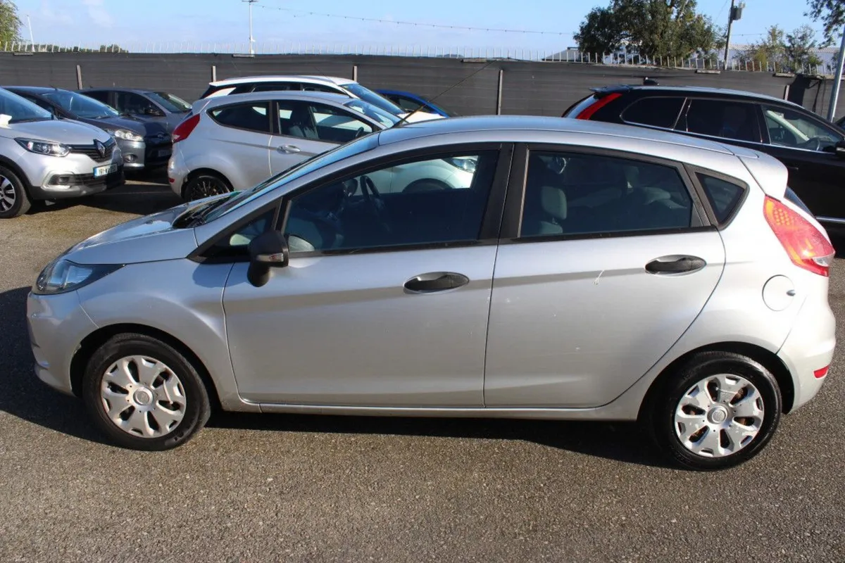 Ford Fiesta Studio 1.4 TDCi 68 PS - TENDER 36 - Image 6