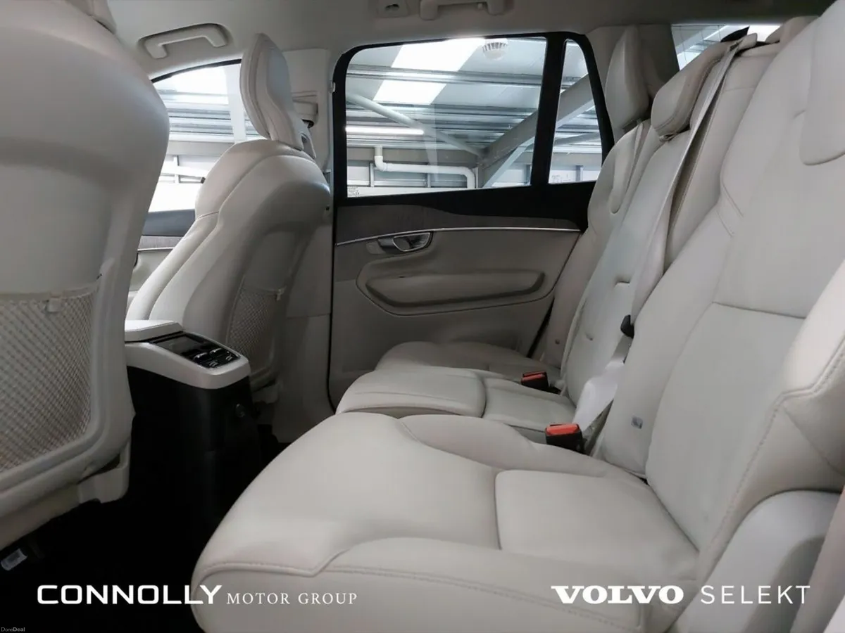 Volvo XC90 T8 PHEV 455hp Core (Bright Theme) - Image 6