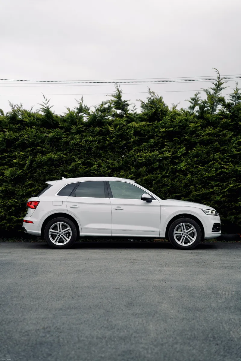 Audi Q5 2.0 TDI S-Line Quattro 2020 - Image 4