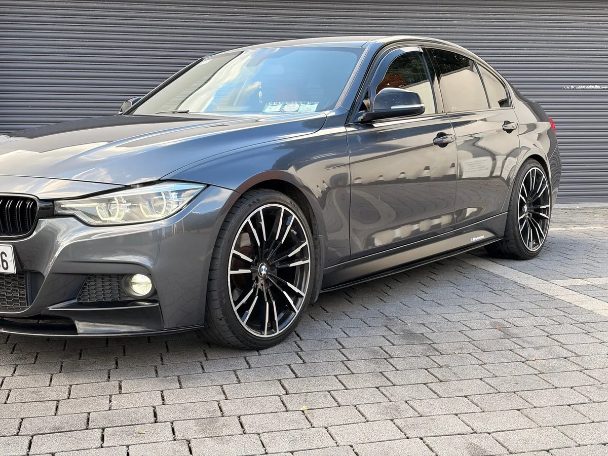 BMW 318d M Sport Plus M Performance - Image 3
