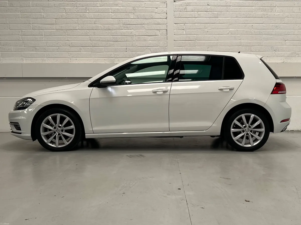 Volkswagen Golf Comfortline 1.2TSI 110bhp DSG - Image 4