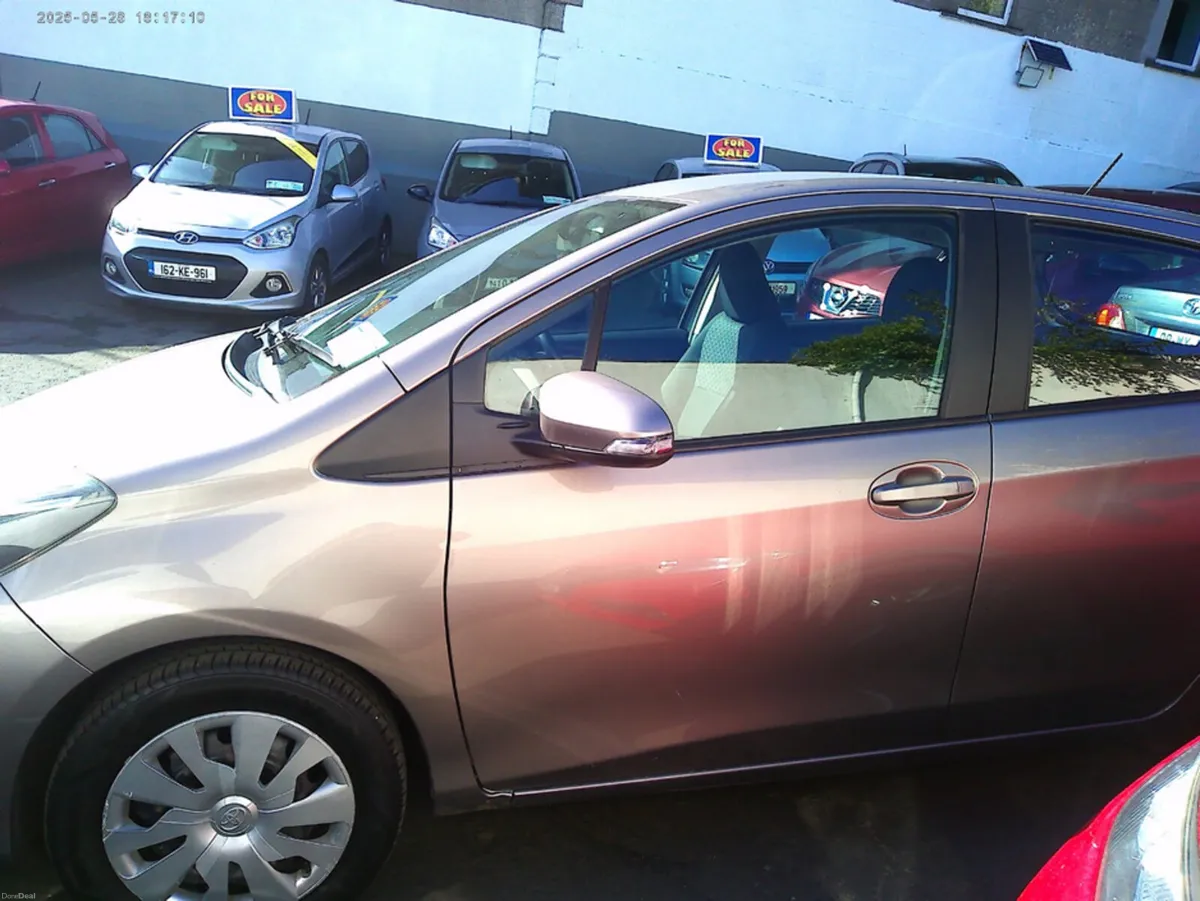 Toyota Yaris 1.0 LUNA MC 4DR - Image 4