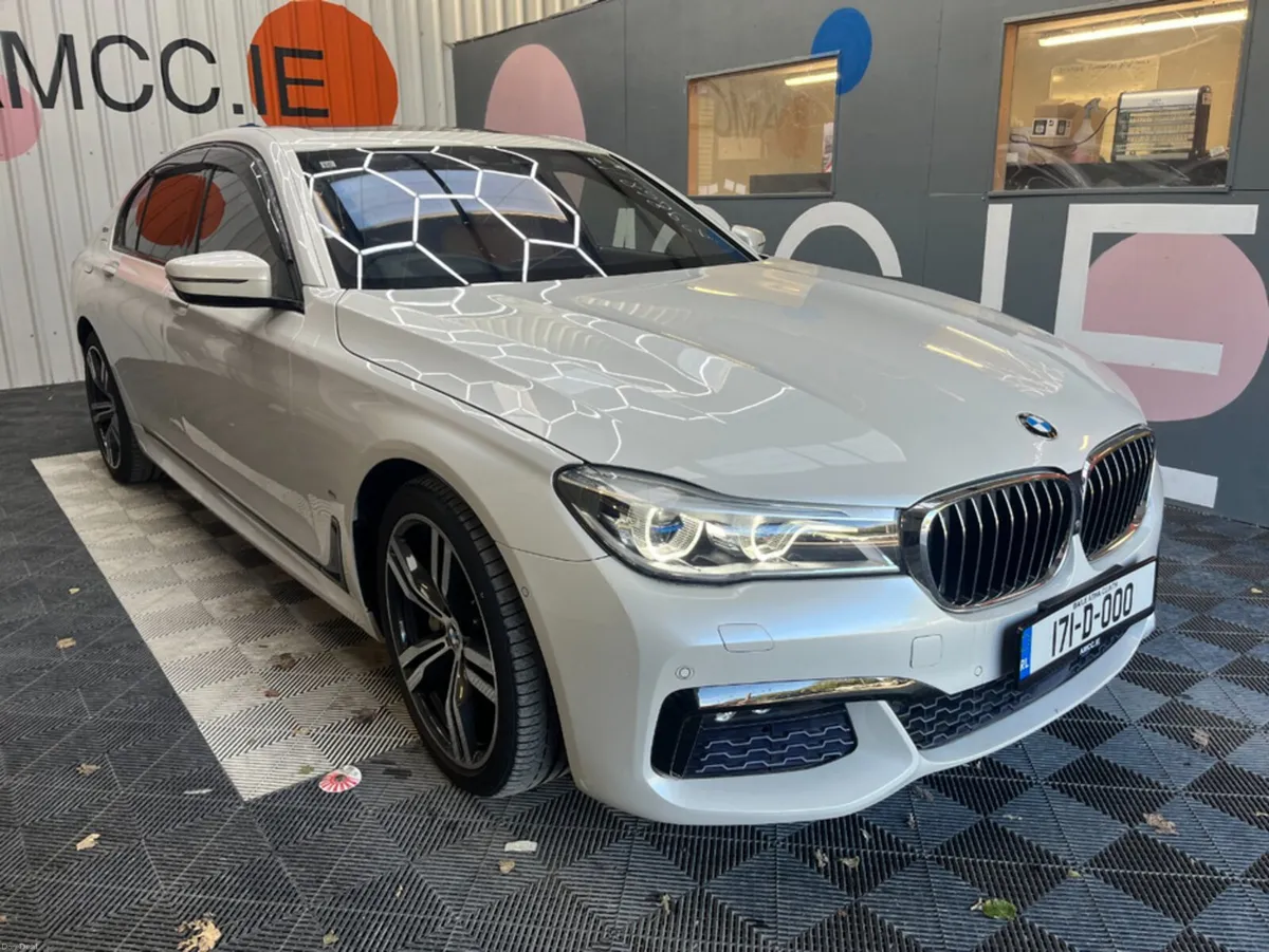 BMW 7-Series 2017 BMW 7 740E IPERFORMANCE M-SPORT - Image 1
