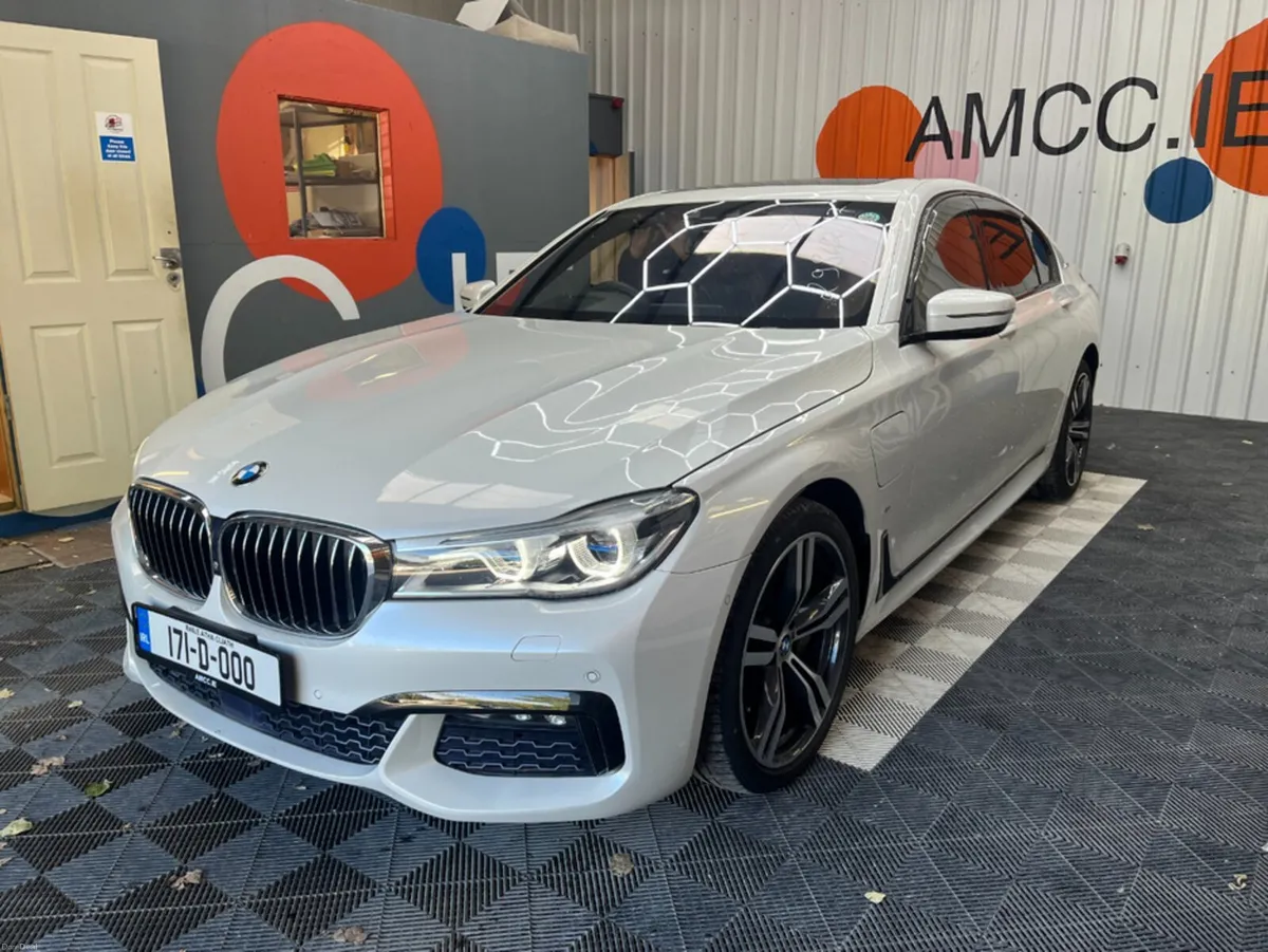 BMW 7-Series 2017 BMW 7 740E IPERFORMANCE M-SPORT - Image 6