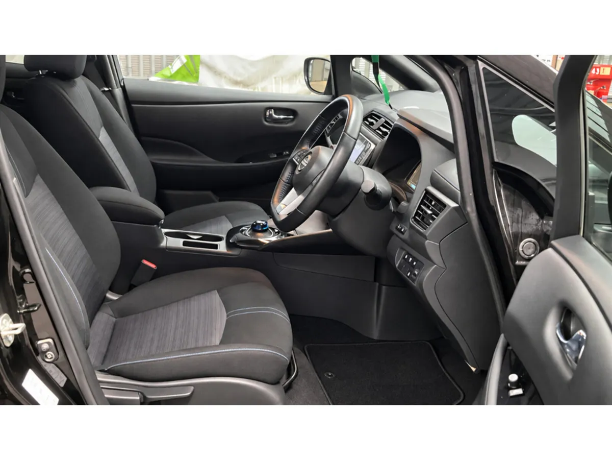 Nissan Leaf N-CONNECTA - Image 4
