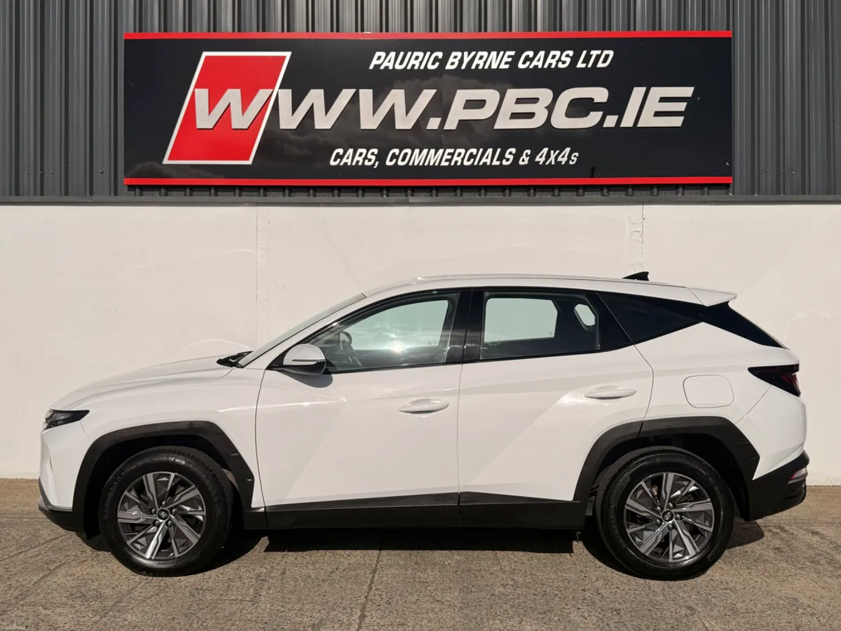 Hyundai Tucson 1.6D Comfort Plus 53,000klms 2023 - Image 6