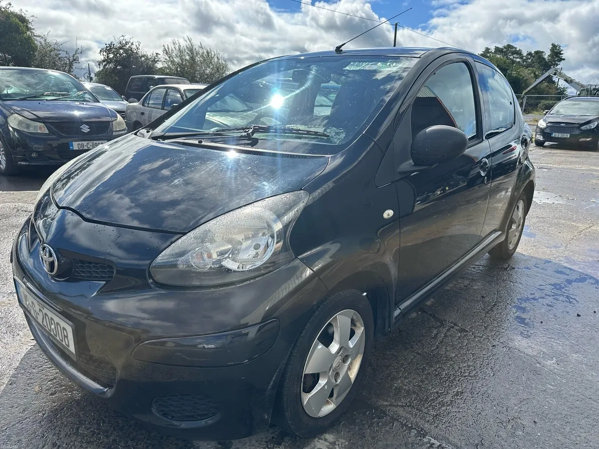 2010 Toyota aygo 1.0 petrol manual for sale - Image 3