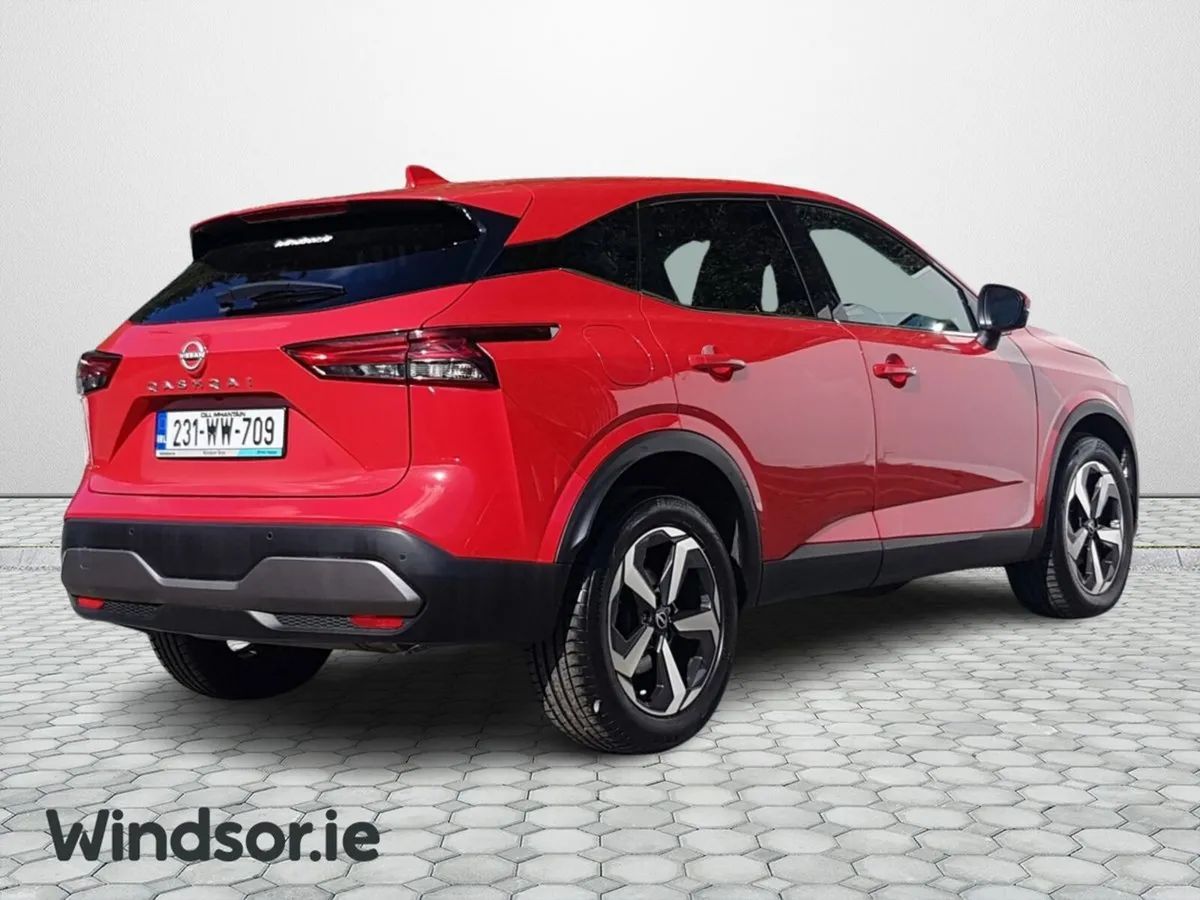 Nissan Qashqai 1.3 PET MILD HYBRID SV PREMIUM *3k - Image 2