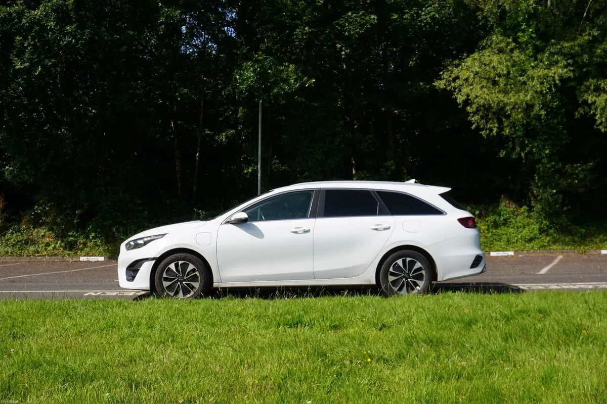 2022 Kia Ceed PHEV - 1 Owner - Image 6