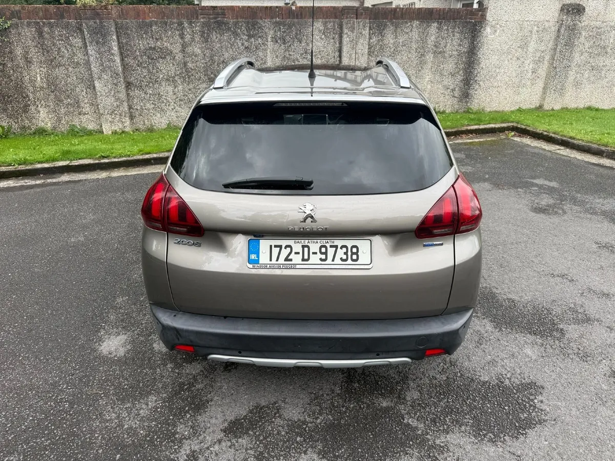 2017 Peugeot 2008 PureTech Automatic - Image 6