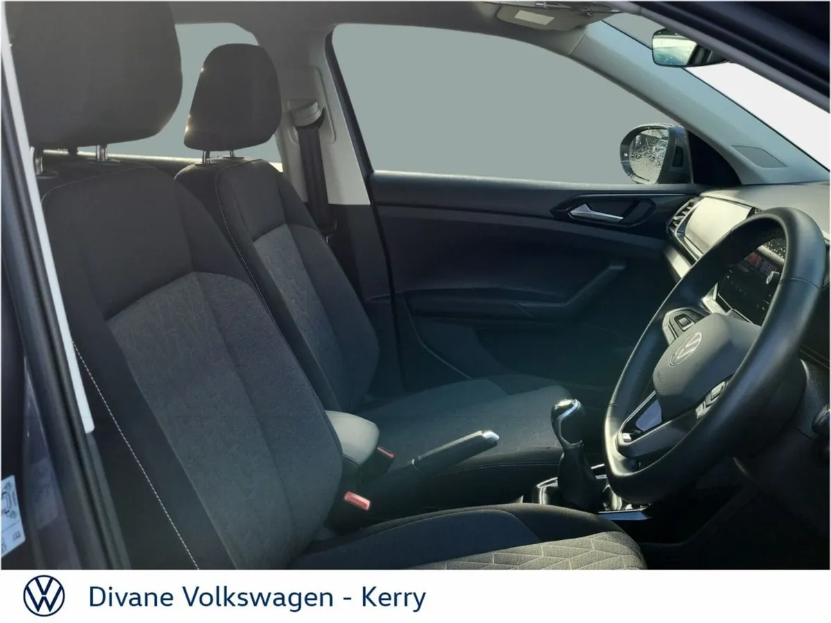 Volkswagen T-Cross EDITON 75 1.0 TSI PETROL  95HP - Image 4