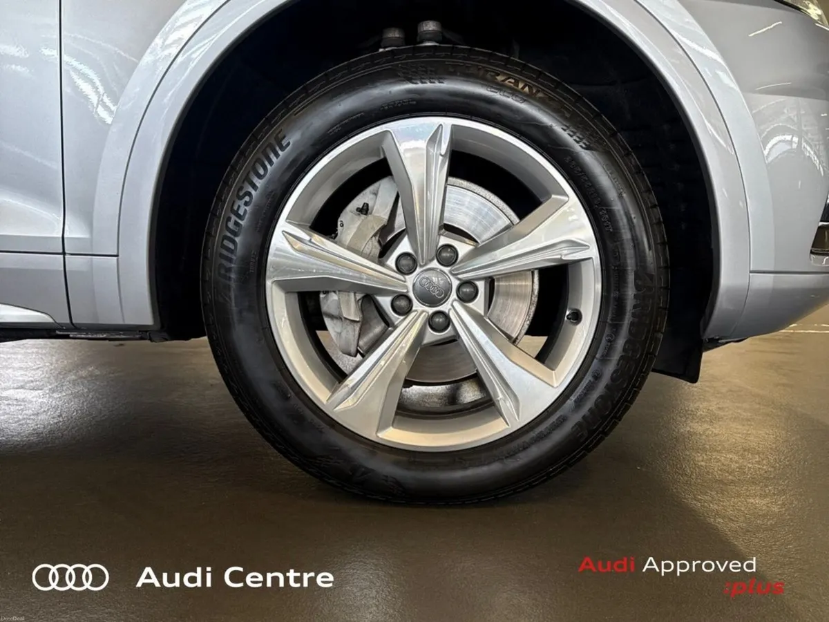 Audi Q5 40TDI S-Tronic quattro SE - Image 6