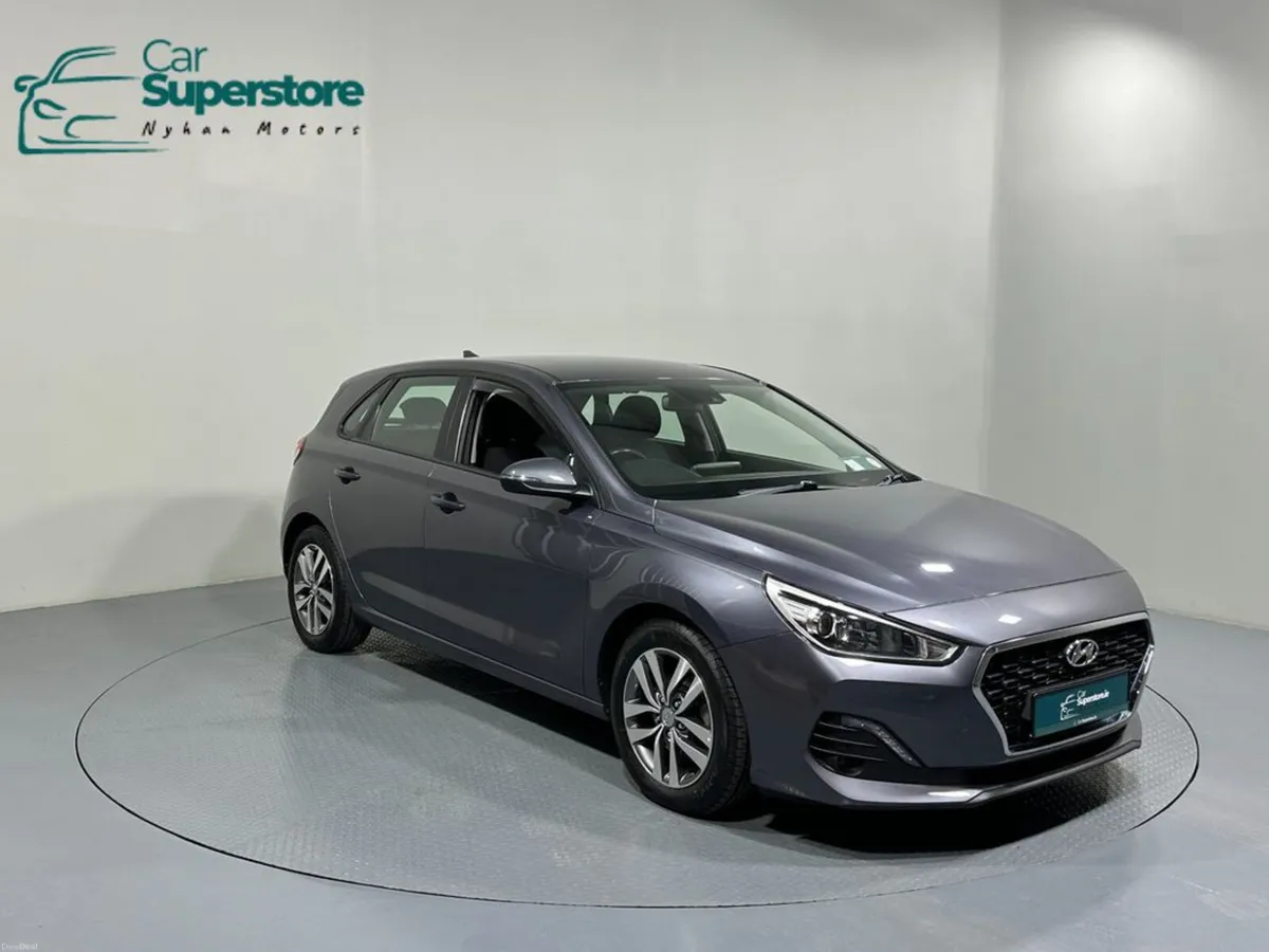 Hyundai i30 Automatic Deluxe 1.6 Crdi191 - Image 1