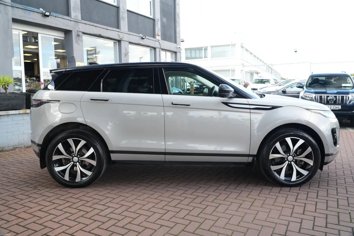 Land Rover Range Rover Evoque 2021 - Image 3